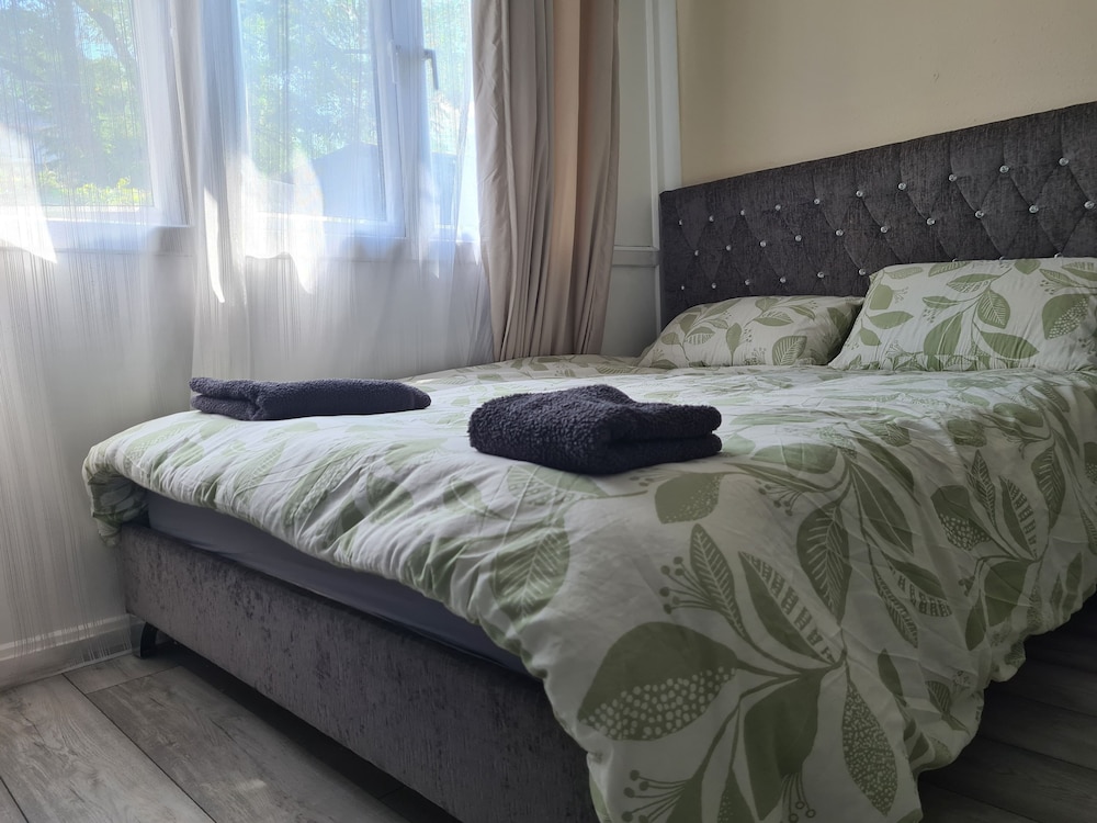 Cosy London Apartment in Waynflete Square view 4