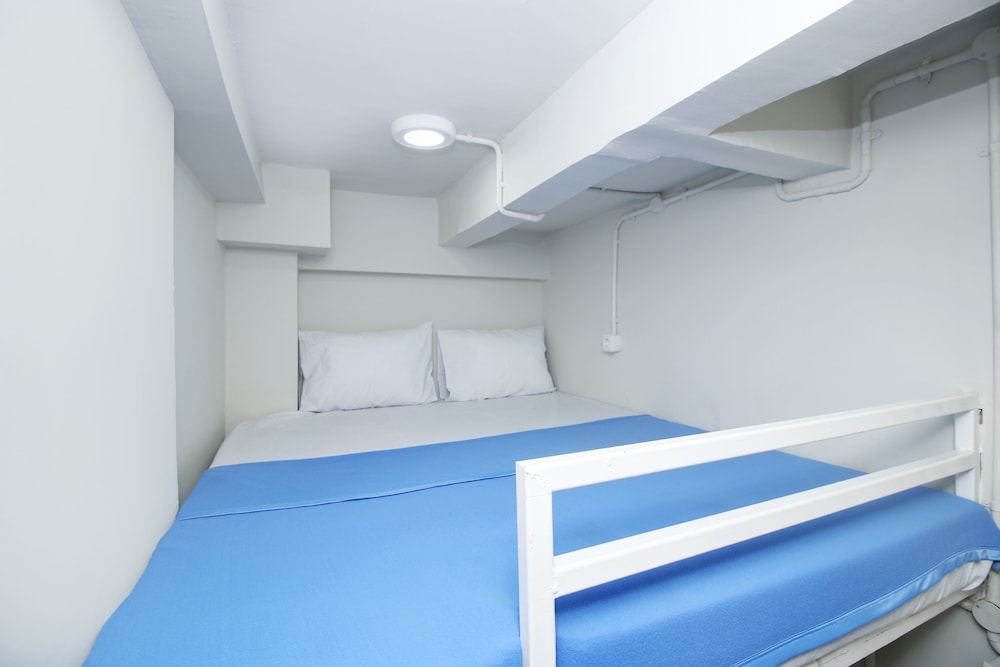 Kamar Keluarga Bandara VII Syariah