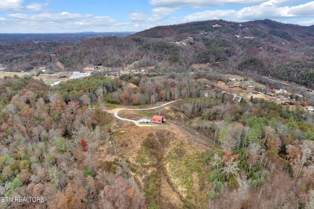 Avoid The Traffic Jams 7acres 360 Views 7b 4 5b