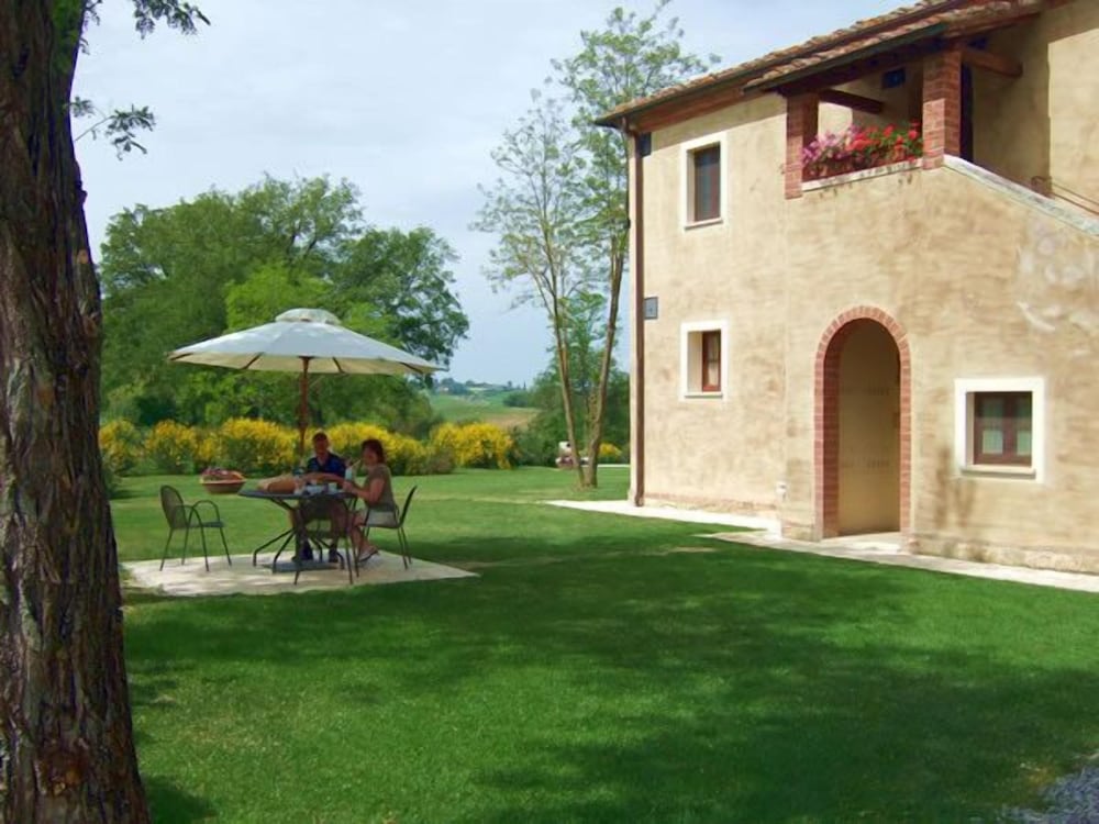 Agriturismo La Lodola