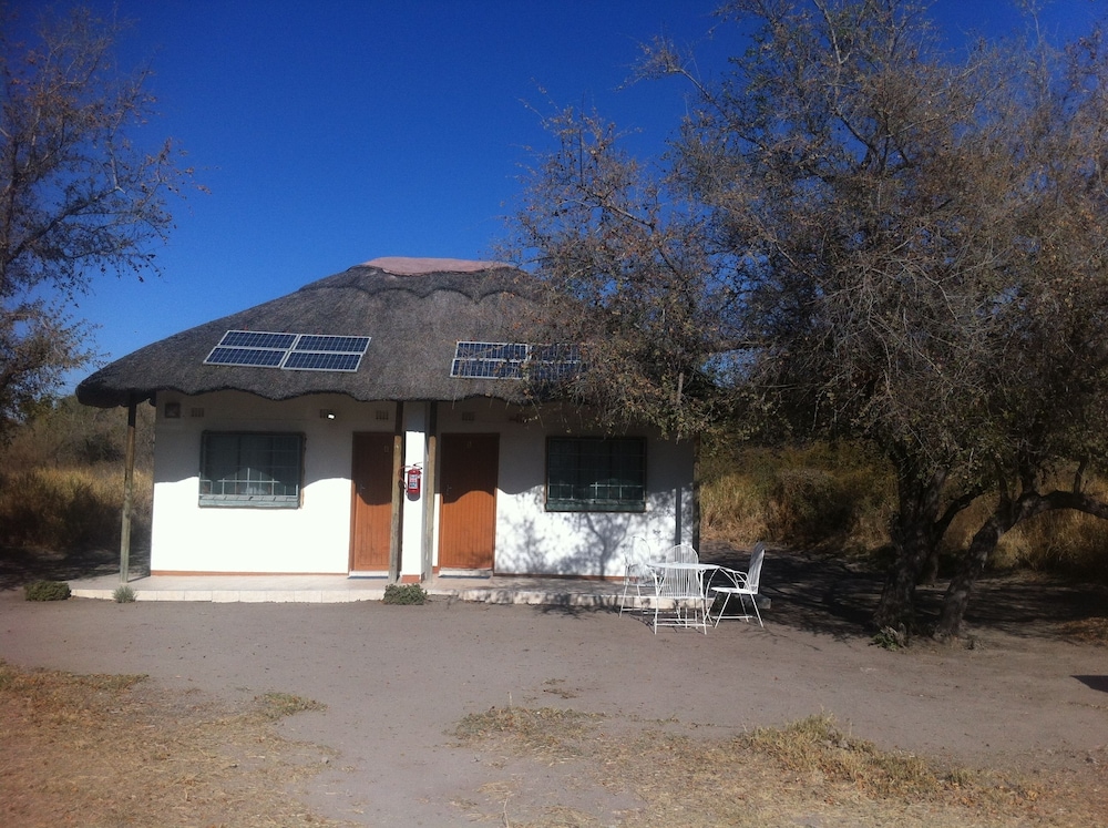 Rakops River Lodge