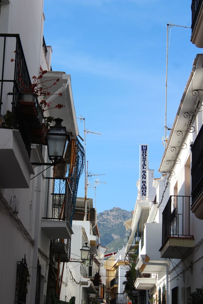 TAK Boutique Marbella Old Town with Parking