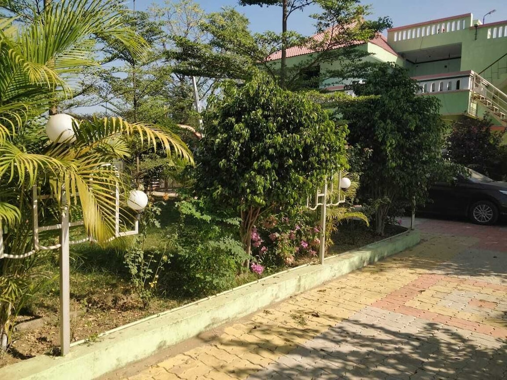 Vrundavan Village Resort and Home Stay