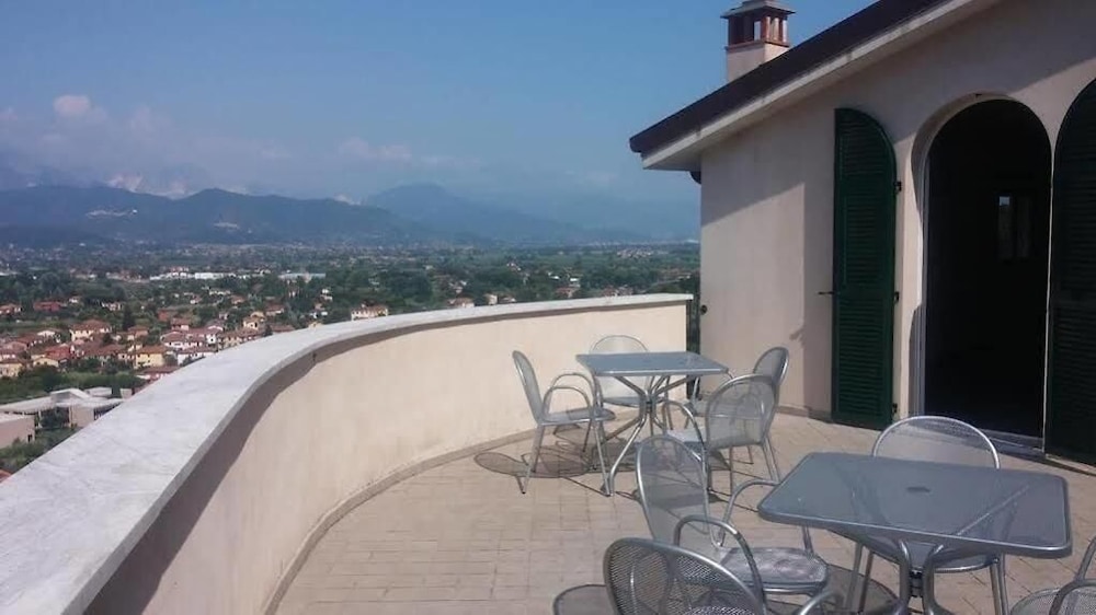 Hostel Ameglia photo 4