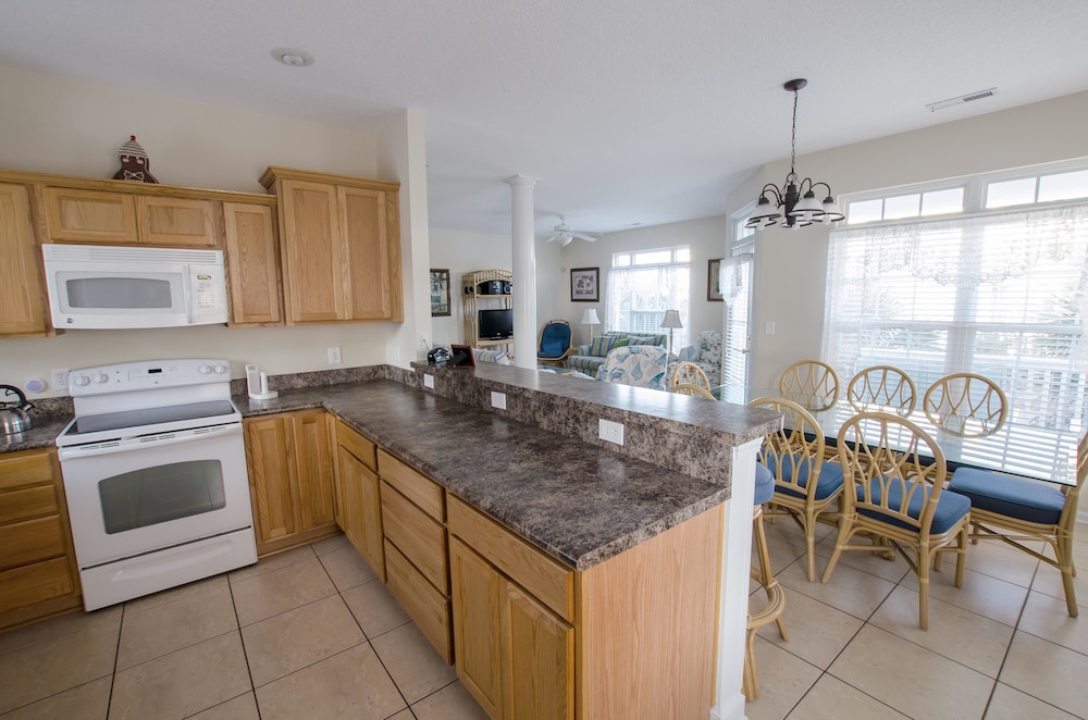Dreamscaper at Myrtle Beach 5 bedroom By Affordable Large Properties