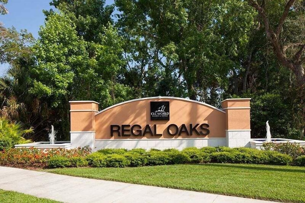 4br Home W Hottub In Regal Oaks Resort Near Disney 4 Bedroom Townhouse