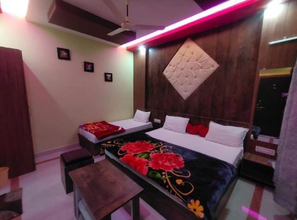 Hotel Maa Parvati Residency - Chitrakoot