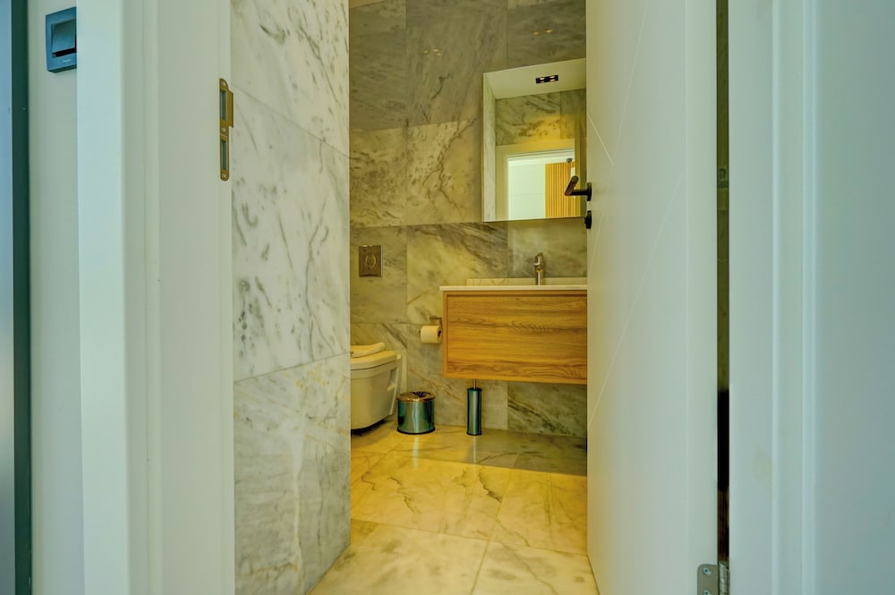 Earth 7 - PLANET LUXURY VILLAS