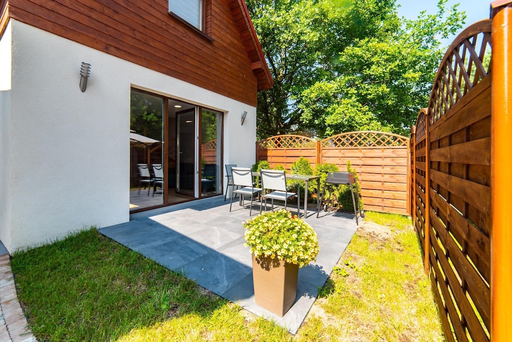2 Bedroom Holiday Home in Jaroslawiec