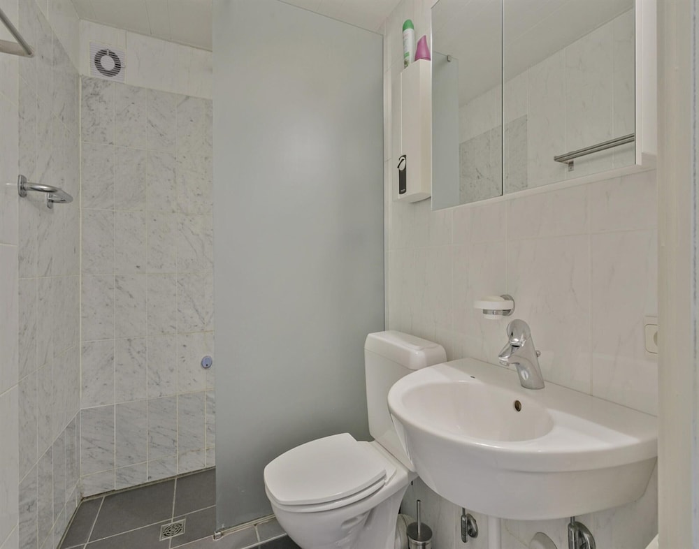 Apartment With 2 Rooms in Belgium