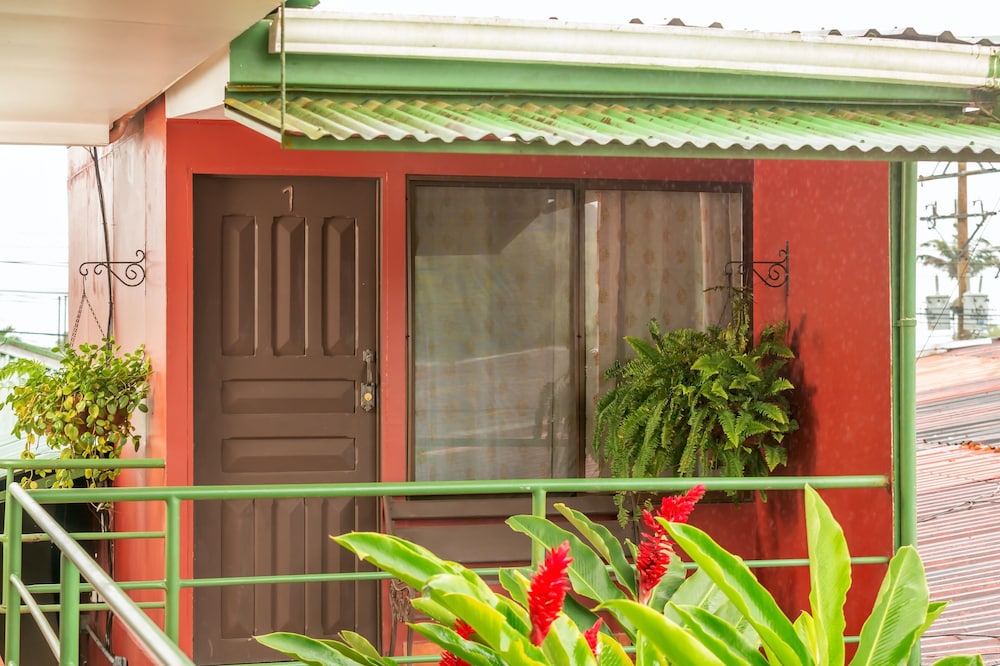 Hostal Nuevo Arenal