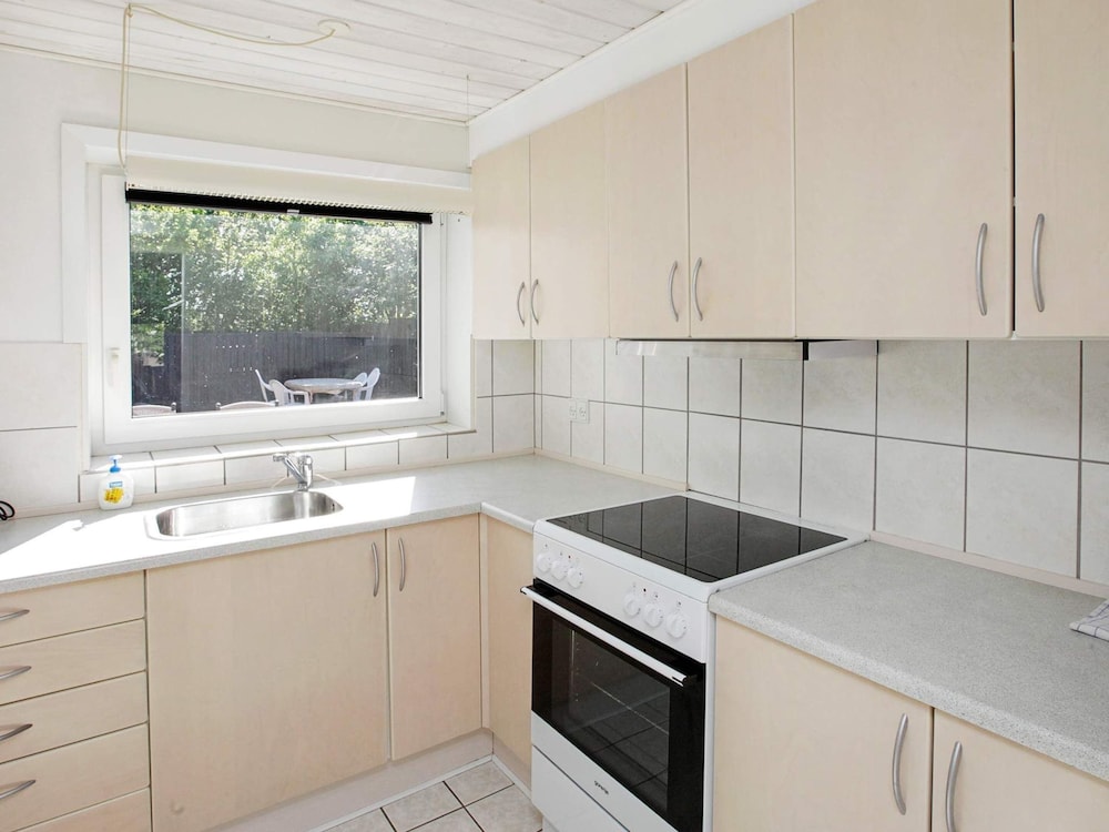 6 Person Holiday Home in Esbjerg V