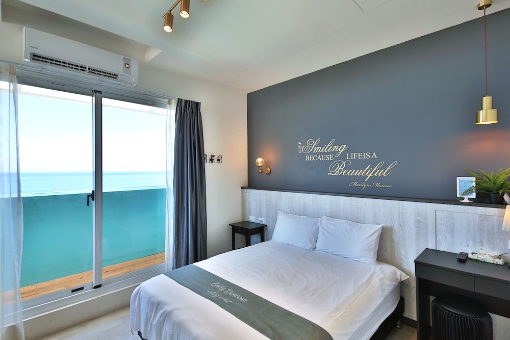 Blue Ocean BnB