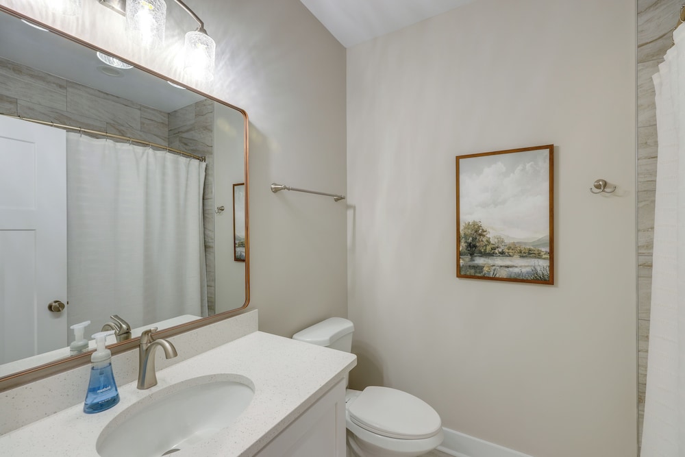 Near 17 Springs Sports Complex: Millbrook Duplex!