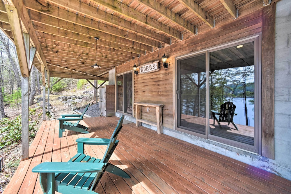 Adirondack Oasis: Lake House w/ Dock + Deck!