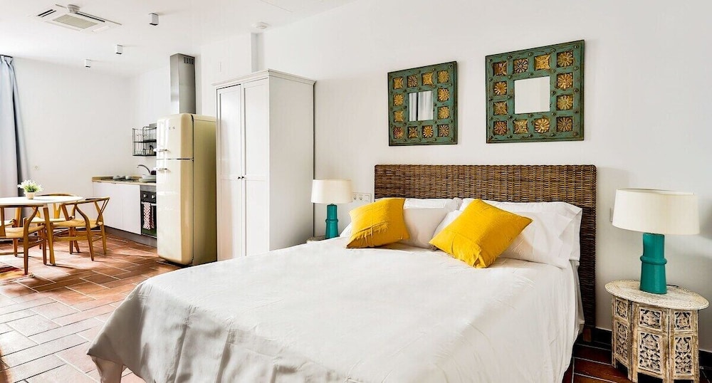 APARTAMENTOS PUERTA SEVILLA DE CORDOBA view 5