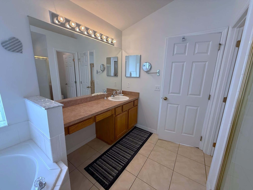 Southern Dunes Villa With Golf Course View