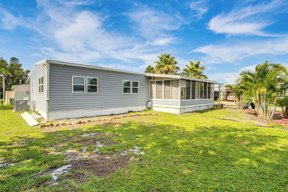 4 Mi to Dtwn Sarasota! Family Home w/ Pool Access