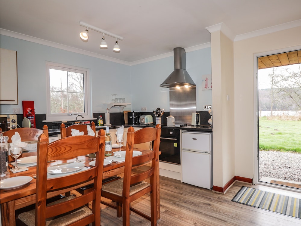 Pebbles Cottage view 3