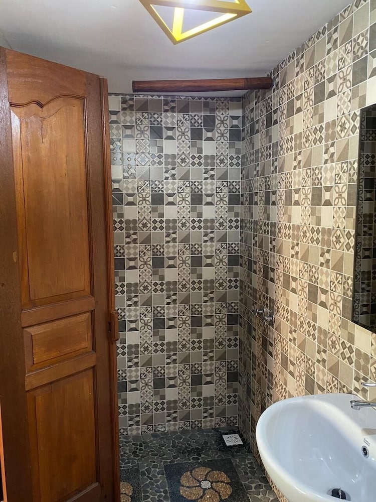 Villa Anjing 2