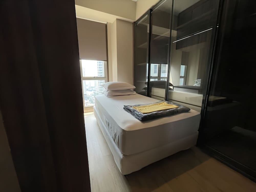 Premium Taman Anggrek Residences