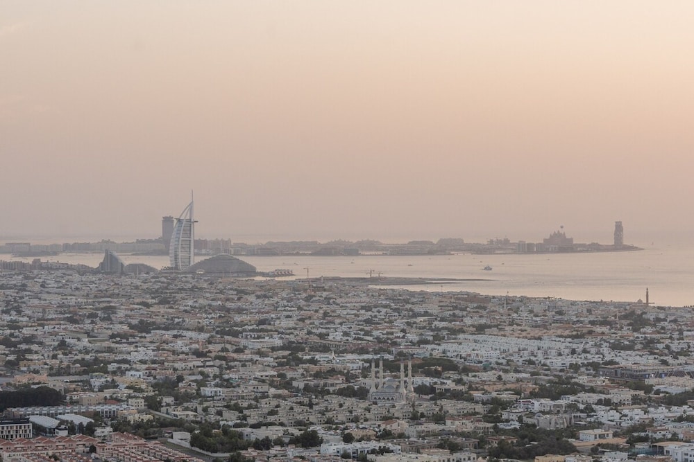 Stunning 2BR With Amazing Views in Business Bay