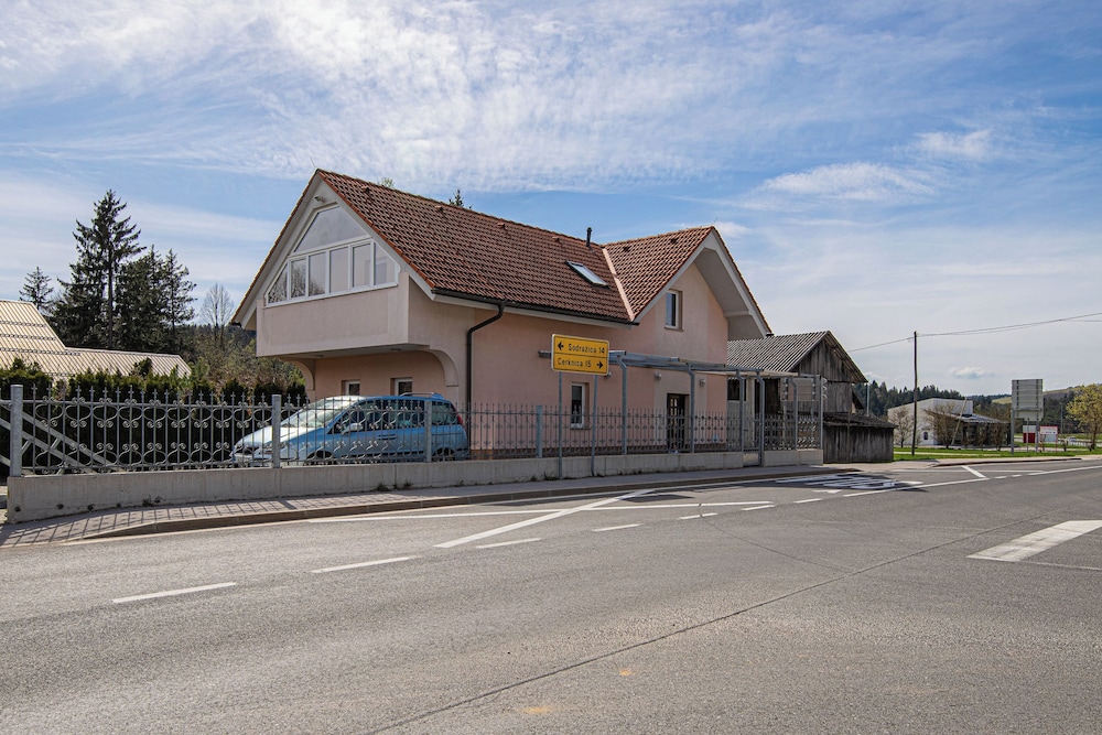 Photo 15
