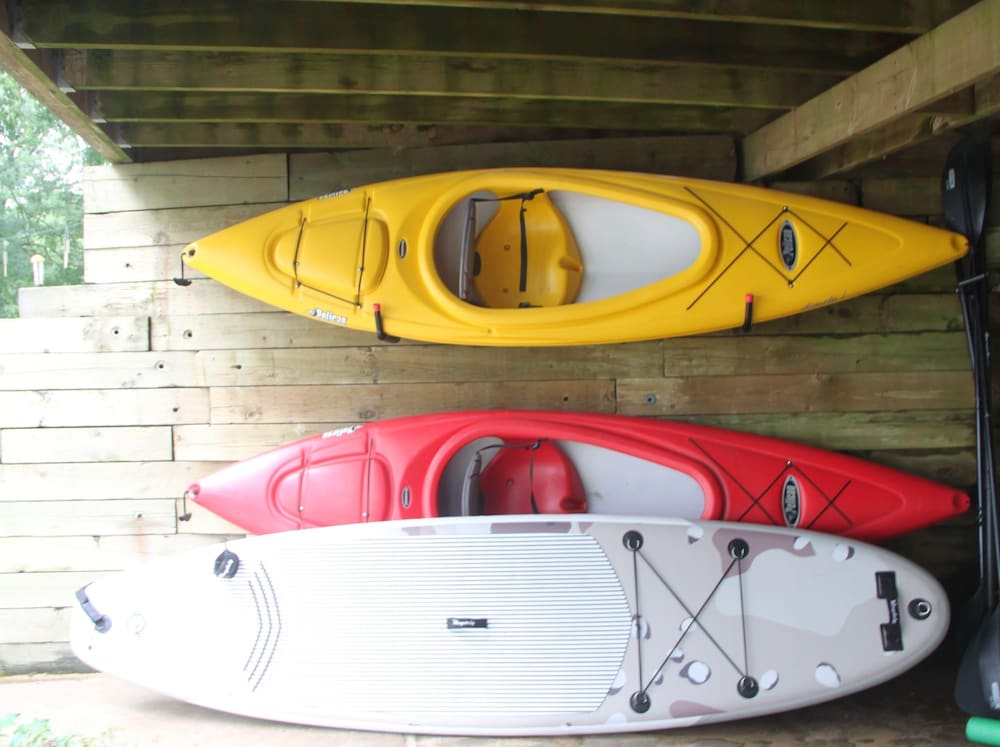 Miner Lake Lakefront Beach Cottage for Family Fun