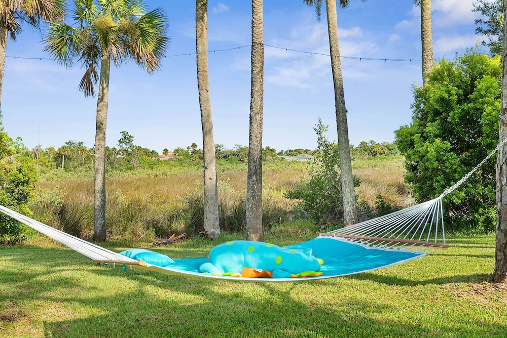 5BR Retreat Pool Opt Heated Spa Bikes Views
