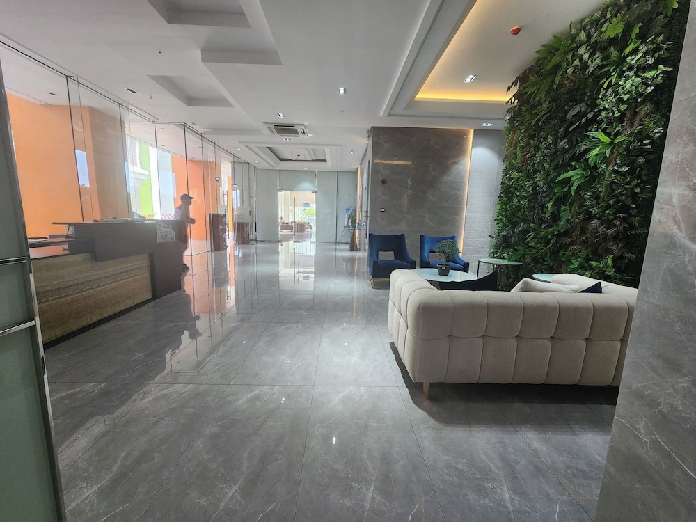 Cozy 1BR Condo in Mandaluyong City With City Skyline View
