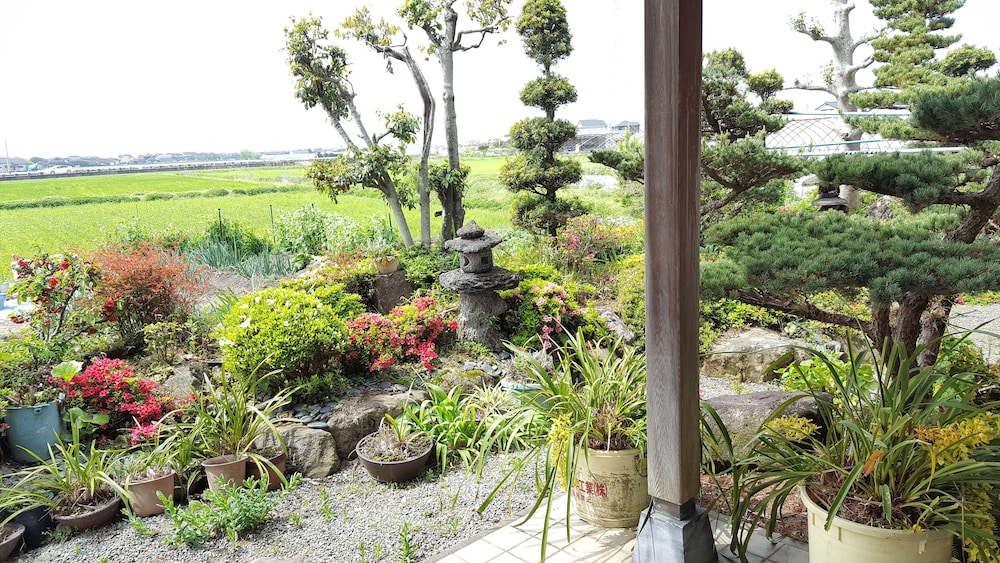 Guest House Nakamura House