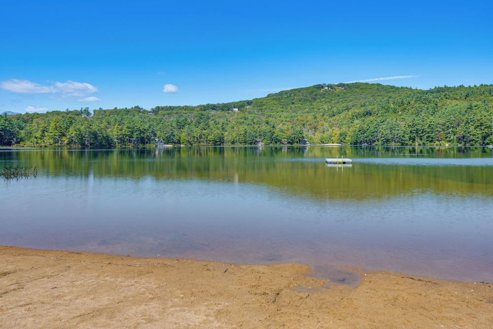 Walk to Beach & Playground: Charming Madison Cabin