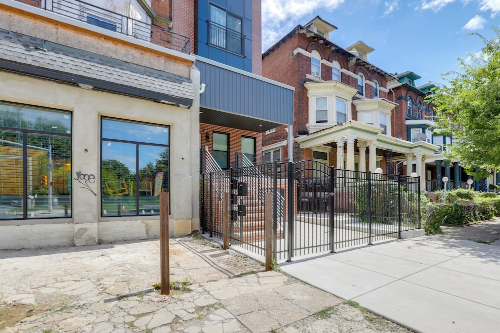 Penthouse Condo w/ Rooftop Deck in Philadelphia!