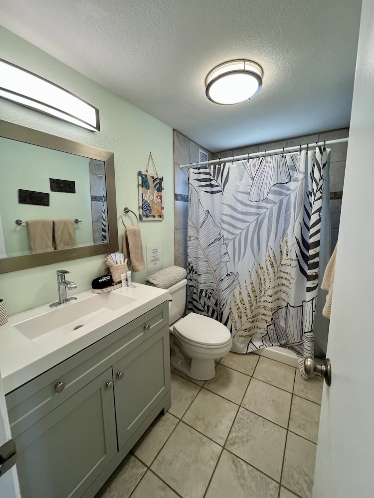 Menehune Shores 227 2 Bedroom Condo