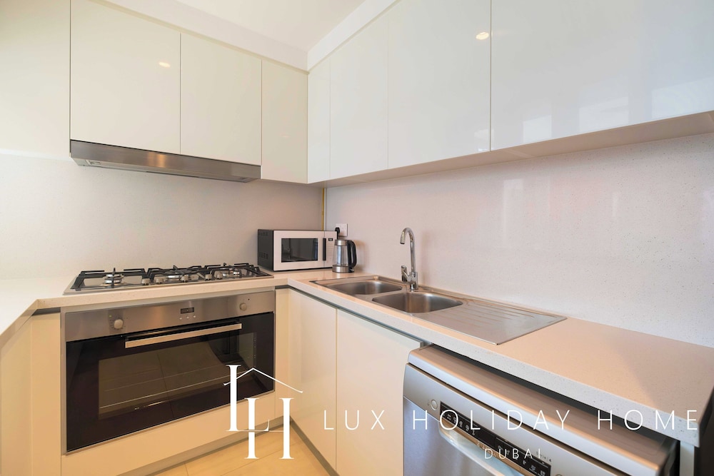 LUX The Burj Khalifa Downtown View Suite