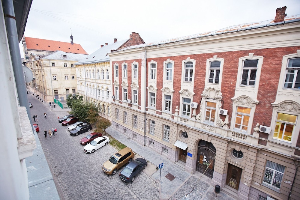 ASAO Apartments Walking Center Zone