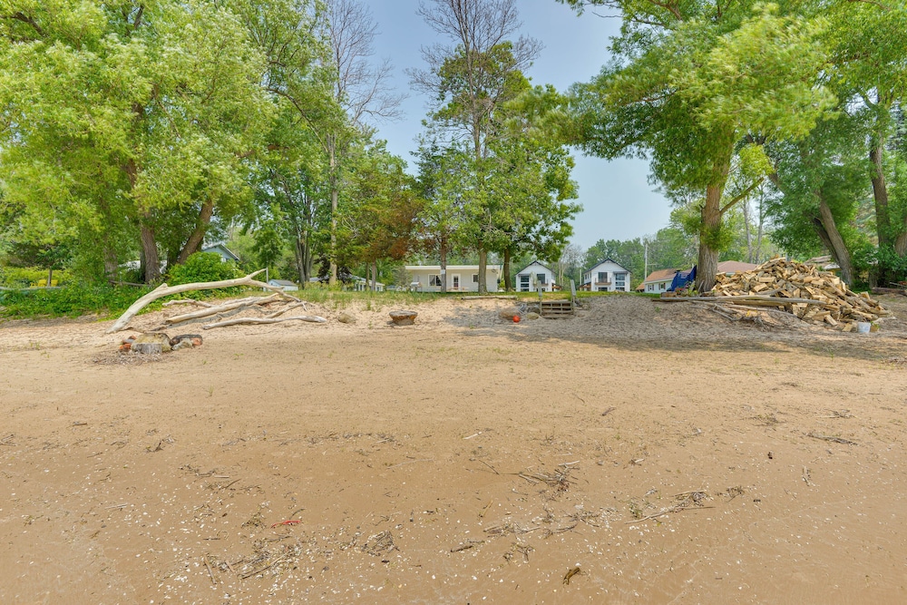Las Vegas Vacations - Modern Lake Ontario Escape w/ Beach Access! - Property Image 12