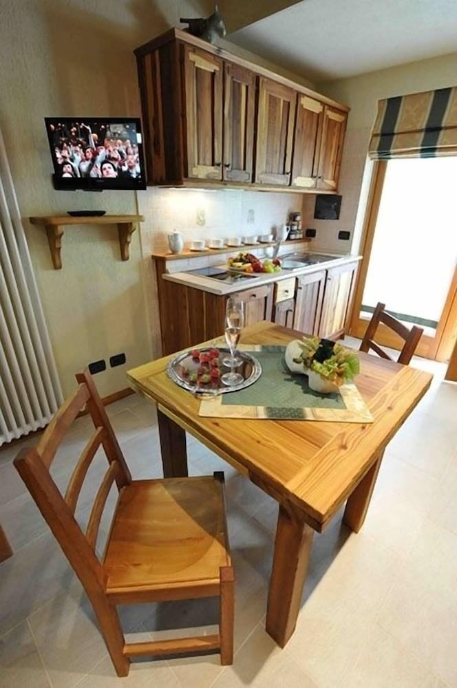 Gresil Residence