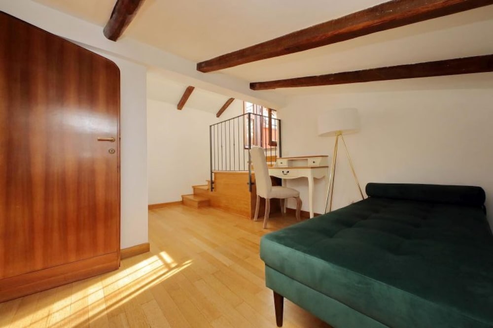 New La Colombaia a Perfect Spacious Rome Penthouse Just Steps From the Spanish Steps