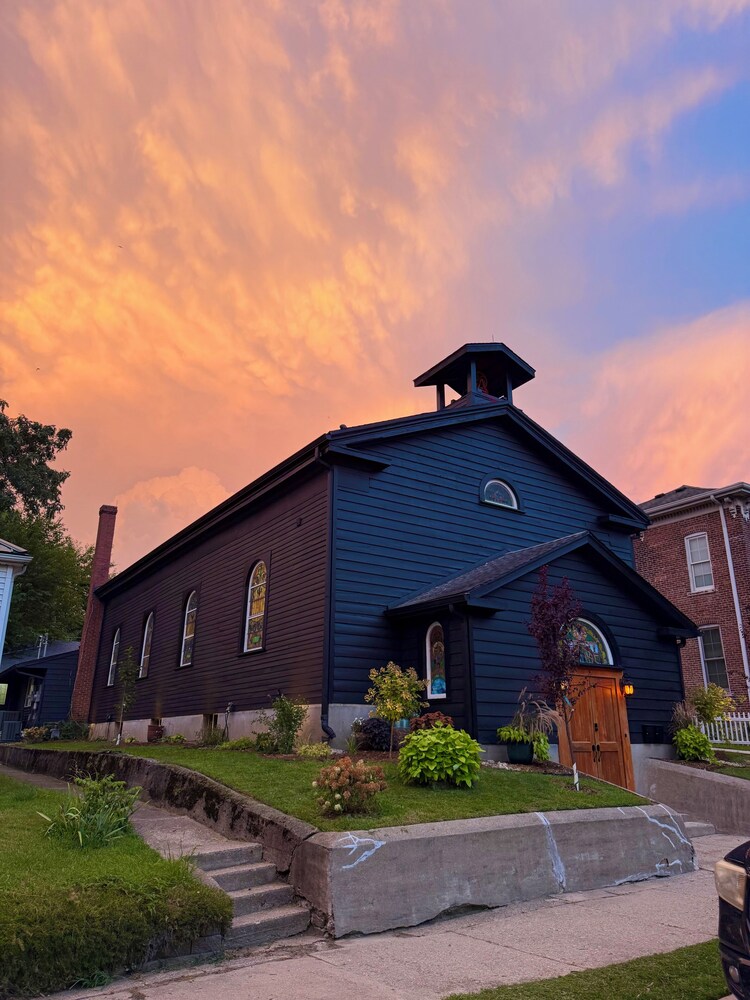 Historic Hope Chapel