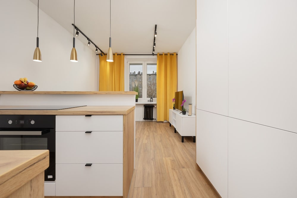 Apartment Majzela Łódź by Renters