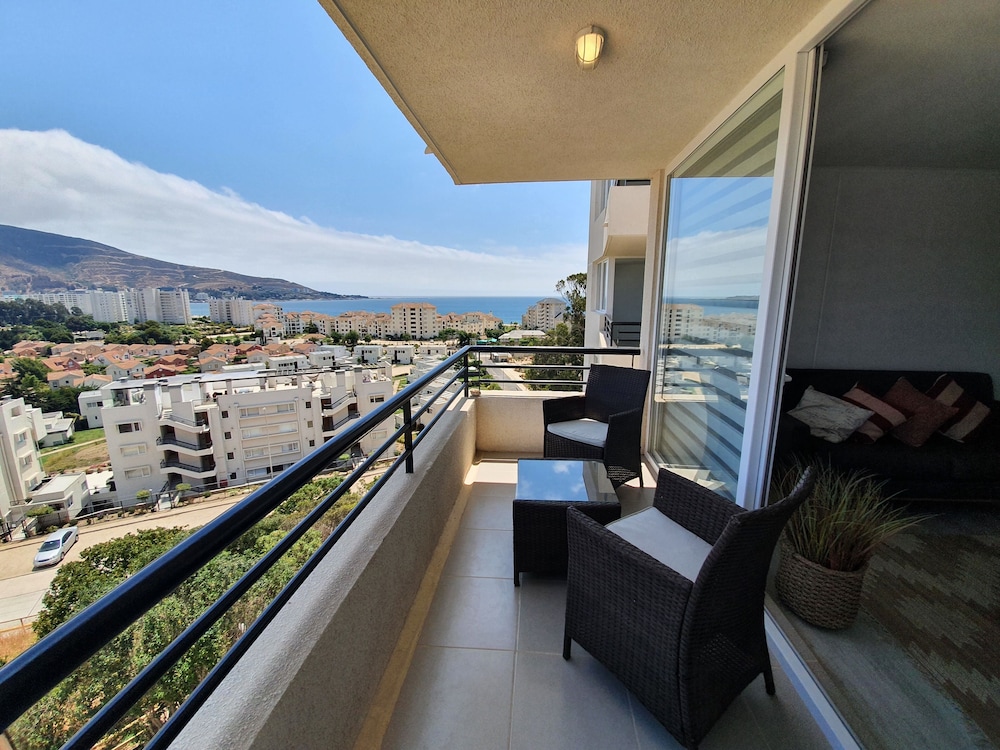 Oceana Suites Papudo