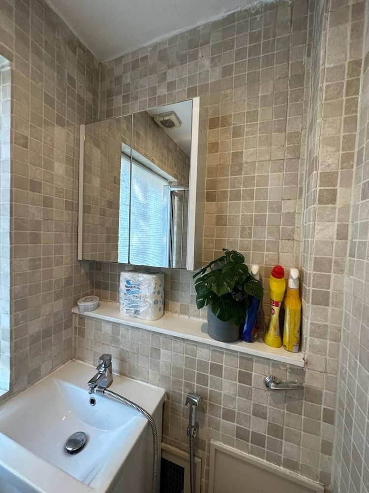 Charming London Apartment Near Harrods