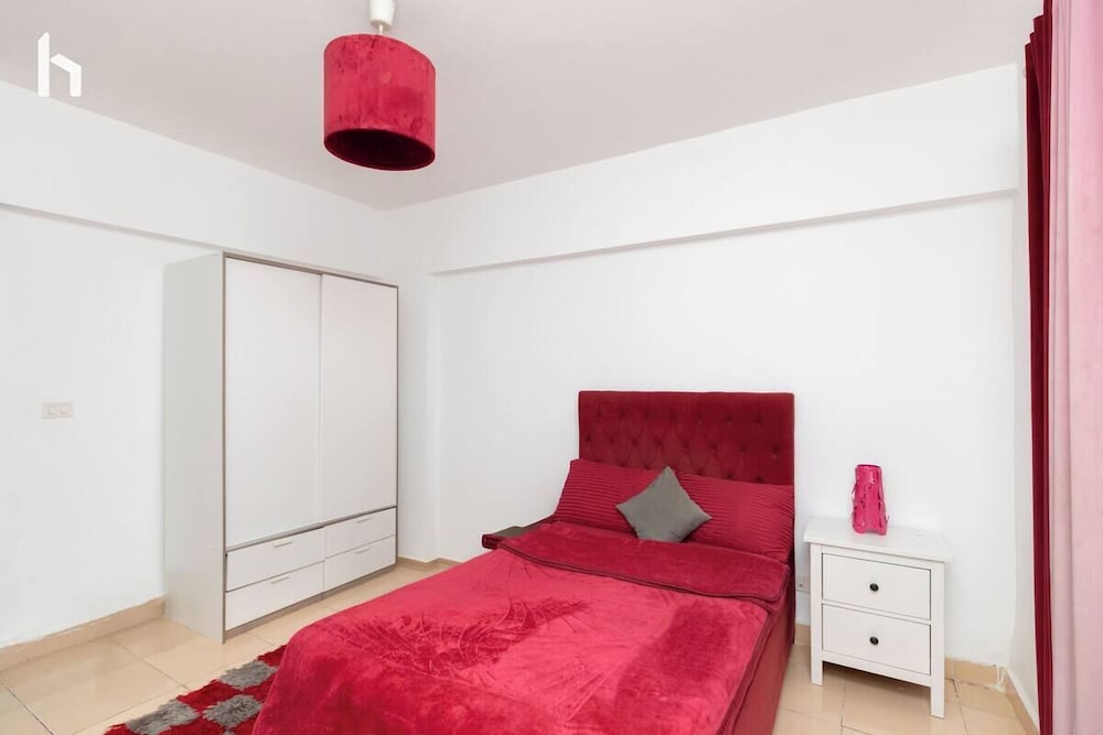 3Beds Apartment in Rehab City