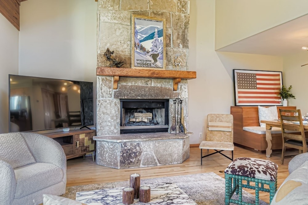 3br Deer Valley Family Retreat Hot Tub And Fireplace 7560 3 Bedroom Home