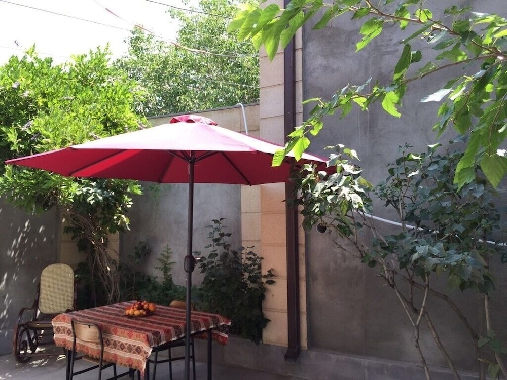 3 room apartment on Baghramyan