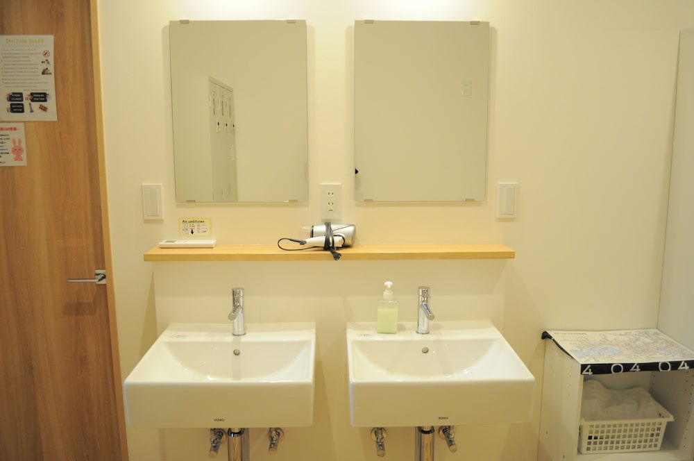 04Village KUJO - Hostel