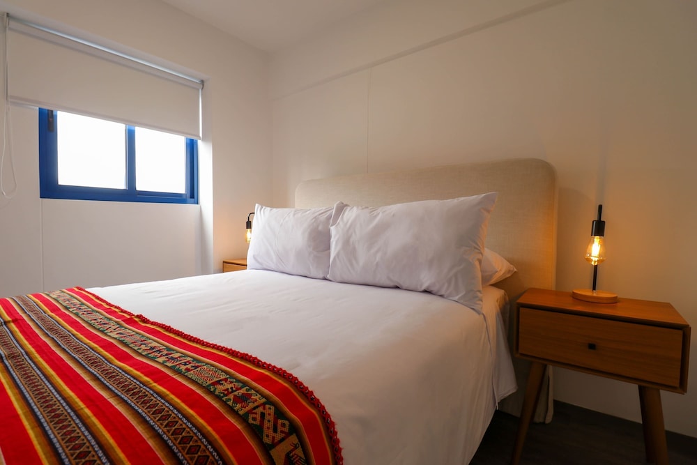 w Wonderful 2BR w Perfect Balcony in Cusco