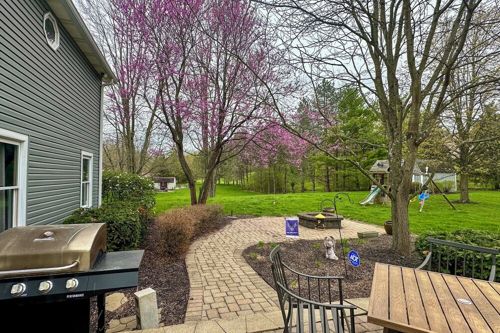 Family Retreat in Beavercreek Area w/ Large Yard!