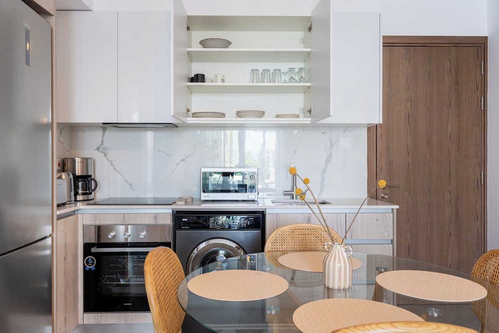 Lunette Artful 1-BR Apartment in Larnaca